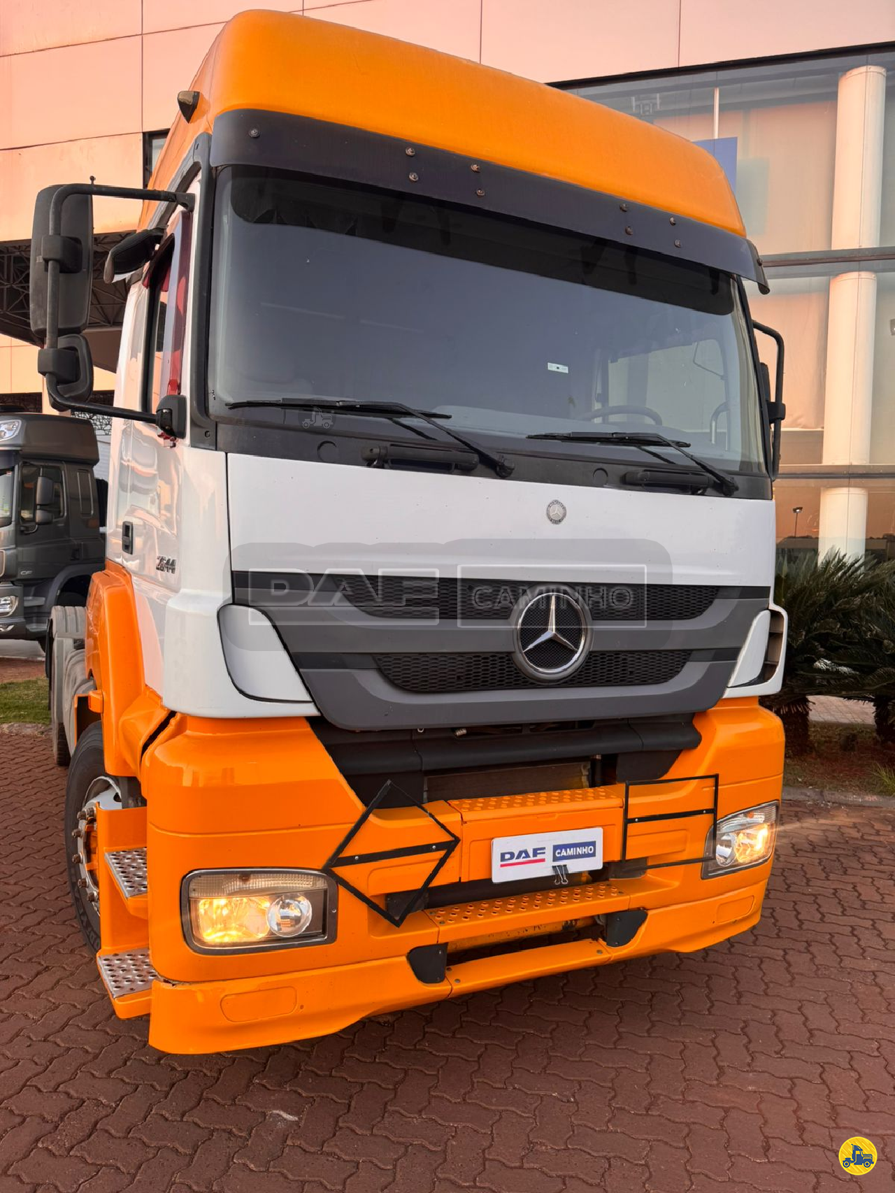 CAMINHAO MERCEDES-BENZ MB 2644 Cavalo Mecânico Cavalo 6x4 DAF Caminho Caminhões - Ribeirão Preto RIBEIRAO PRETO SÃO PAULO SP